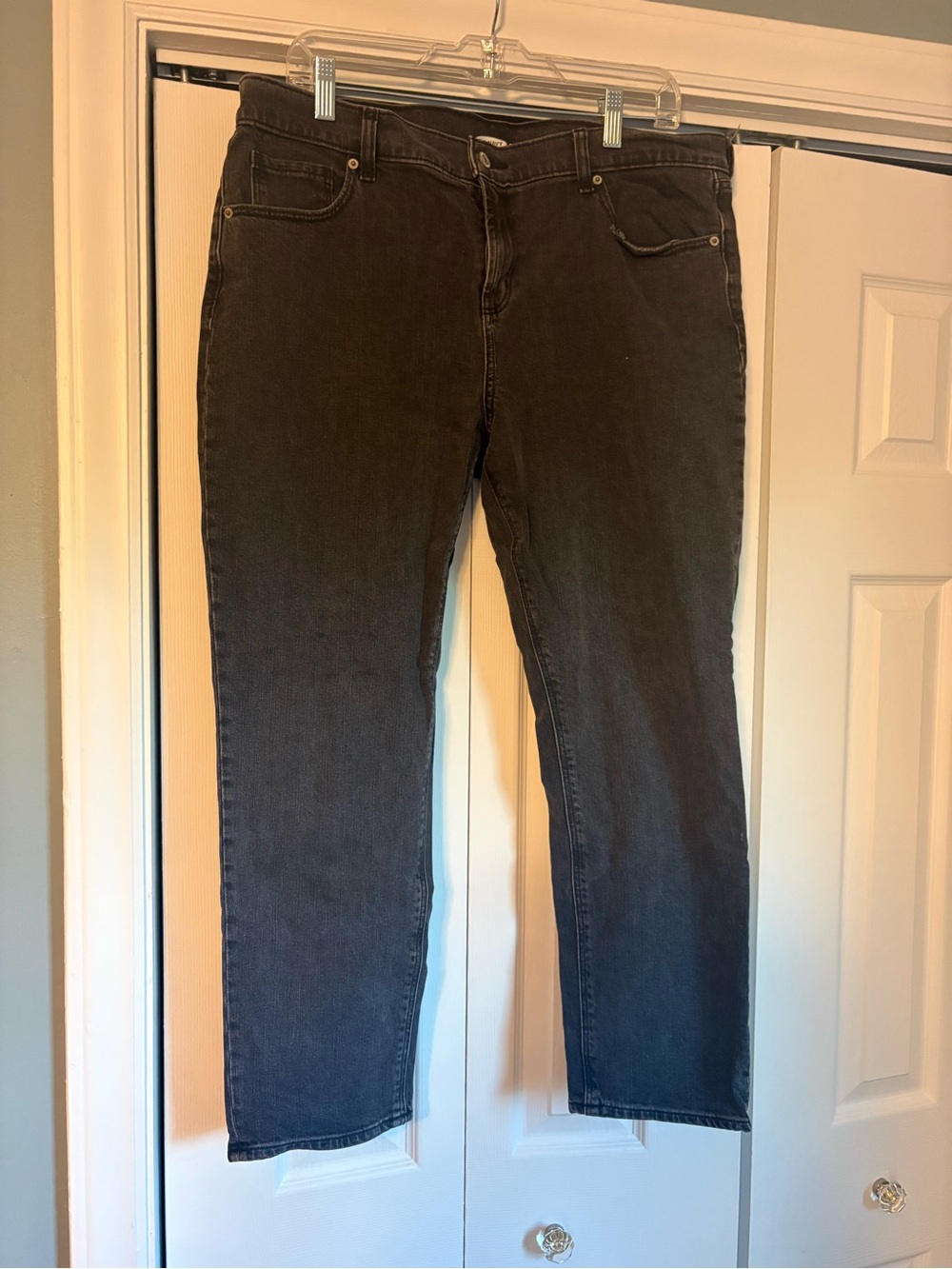 Old Navy Women's Boyfriend Jeans in Washed Black